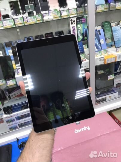 iPad 6пк 32gb wifi без touch