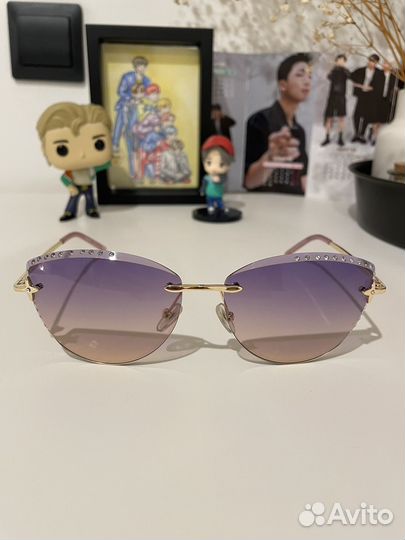 Солнцезащитные очки женские фиолетовые
