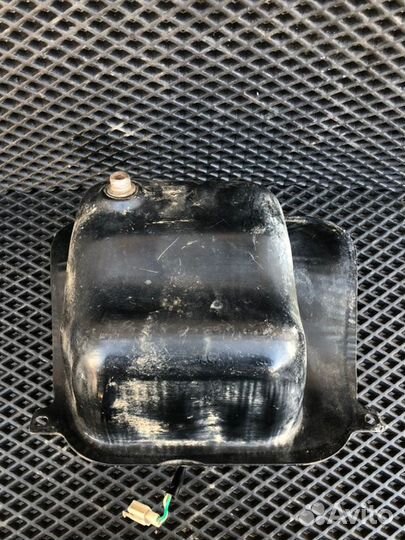 Бензобак на скутер Sym Orbit 50