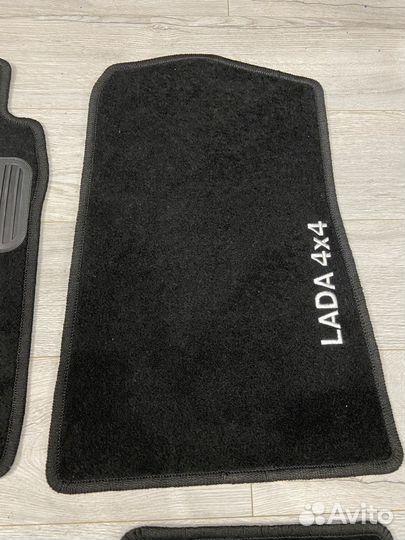 Оригинальные текстильные ковры LADA 4x4 Niva
