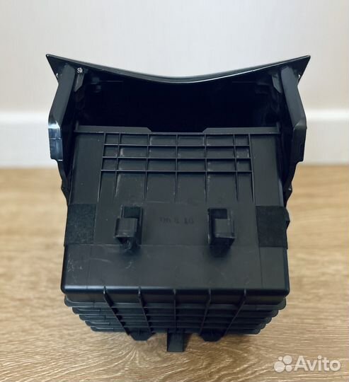 Бардачок центральной консоли Honda Accord 7