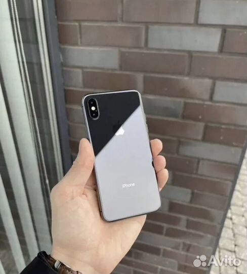 iPhone X, 256 ГБ