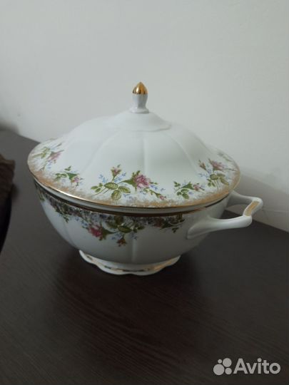 Супница (Роза),фарфоровые