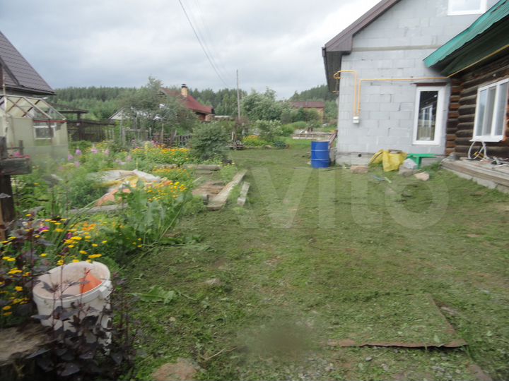 Дом 170 м² на участке 14 сот.