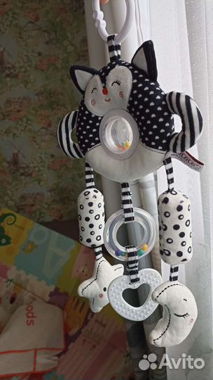 Развивающая игрушка подвеска