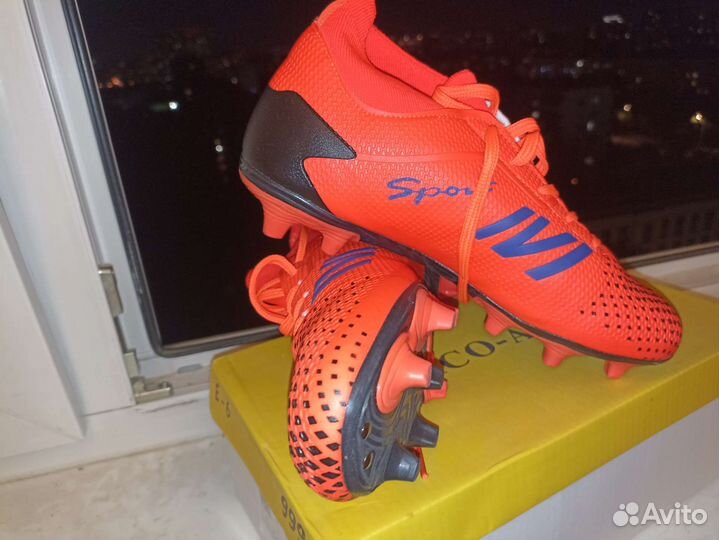 Бутсы футбольные размер 39r