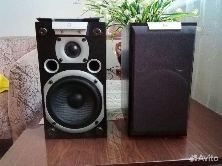 Полочная акустика audiovector K1
