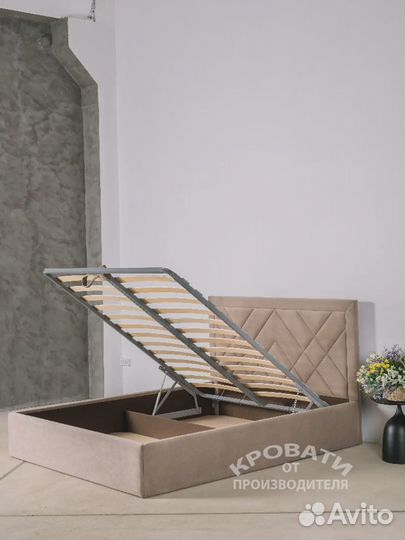 Кровать на заказ полутороспальная с ортопедическим эффектом 140x200