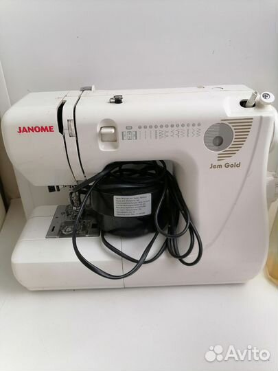 Швейная машинка janome бу