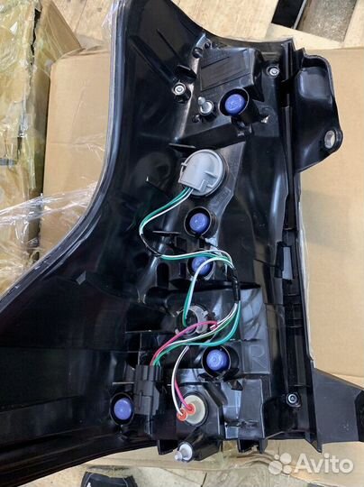 Prado 150 2009-2017 Стоп сигналы Black Style B1YX9