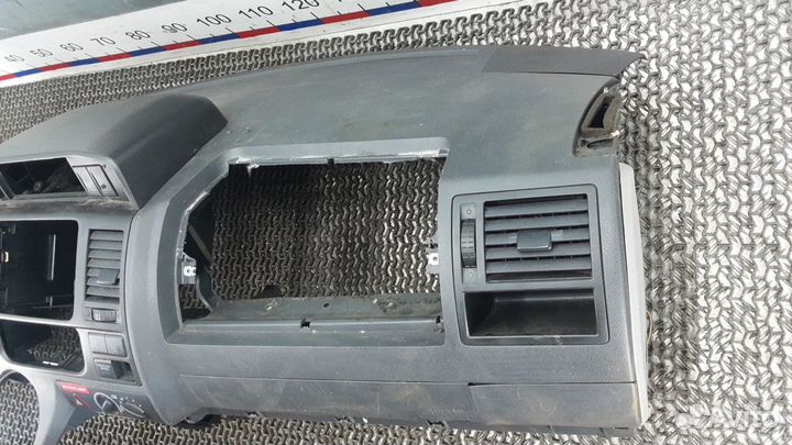 Торпедо Фольксваген Транспортер Т5 рестайлинг