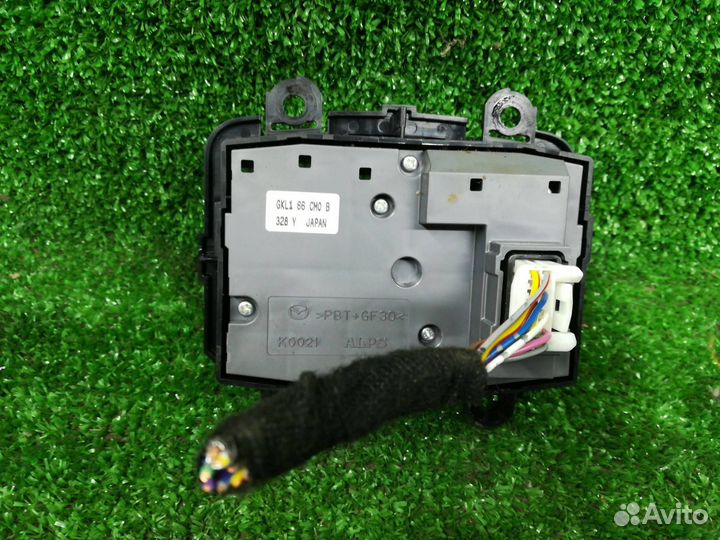 Джойстик управления мультимедиа Mazda 6 3 GKL166CM