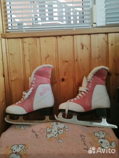Коньки фигурные