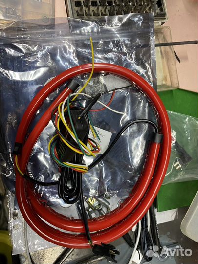 Лента стоп сигнал на заднее стекло