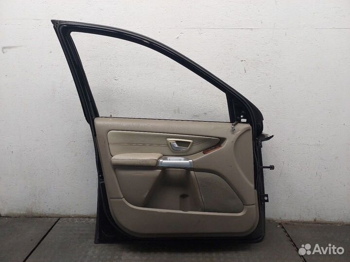 Дверь левая передняя Volvo XC90