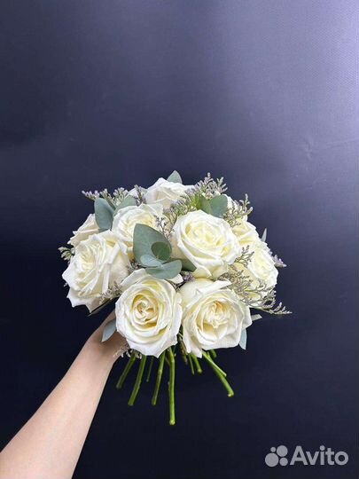 Букет невесты из белой пионовидной розы