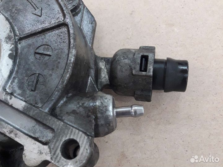 Насос вакуумный BMW 750 F01/F02 N63 407лс