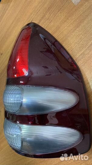 Фонарь задний правый Toyota Land Cruiser Prado 120