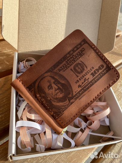 Зажим для денег ручная работа