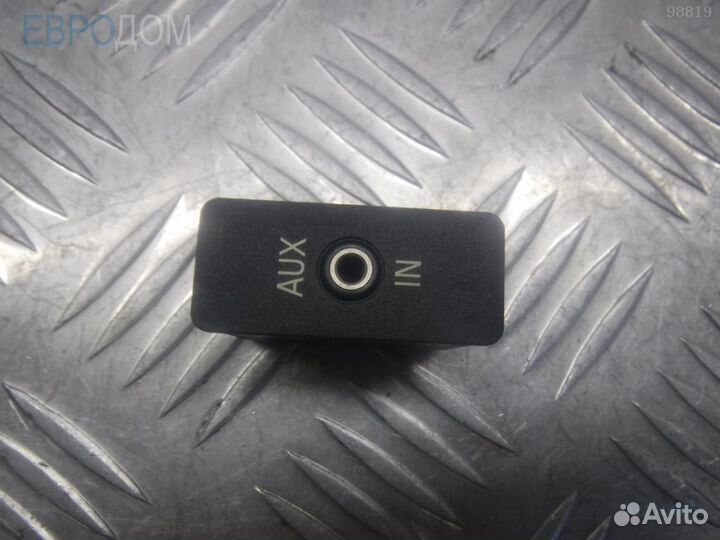 Фишка / разъем aux BMW E61 s1110866