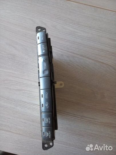 Блок управления печкой Toyota Mark 2 110 2JZ-GTE