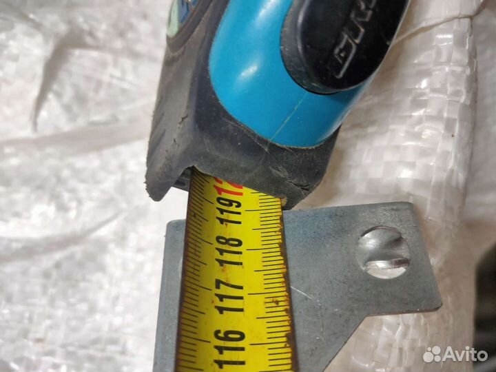 Крепеж для стеллажей