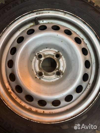 Колеса на LADA Largus R15 Nokian 185/65 R15