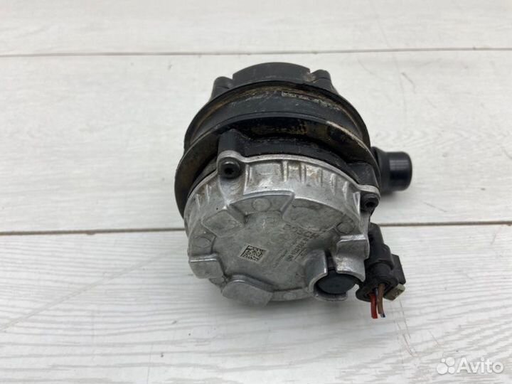 Помпа электрическая Bmw 3 F30 LCI B46B20B 2017