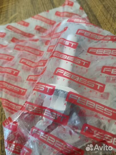 Болт С эксцентриком ремкомплект кия или Хендай