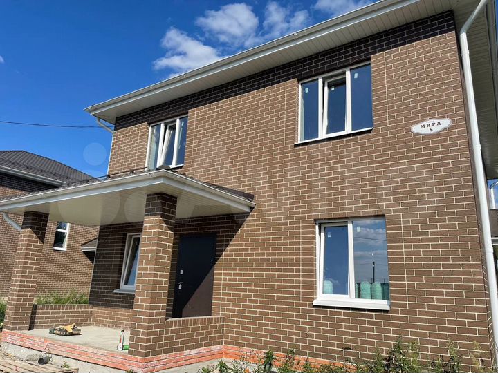 Коттедж 120 м² на участке 8 сот.