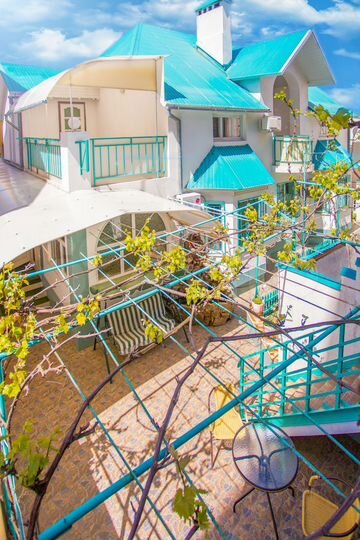 Дом 150 м² на участке 4 сот.