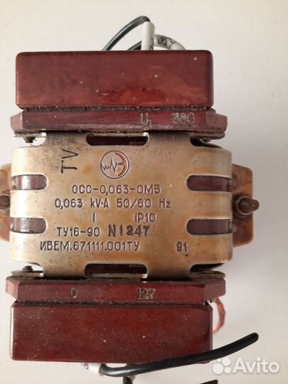 Понижающий трансформатор 380в.-220в осс-0.063-0М5