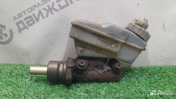 Гтц Volkswagen Transporter T4 2.4 AAB (MT) 1993