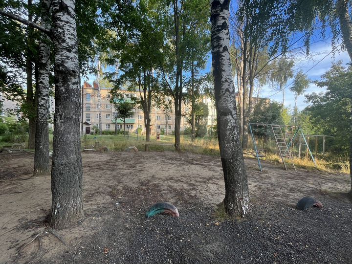 Комната 18 м² в 5-к., 1/5 эт.