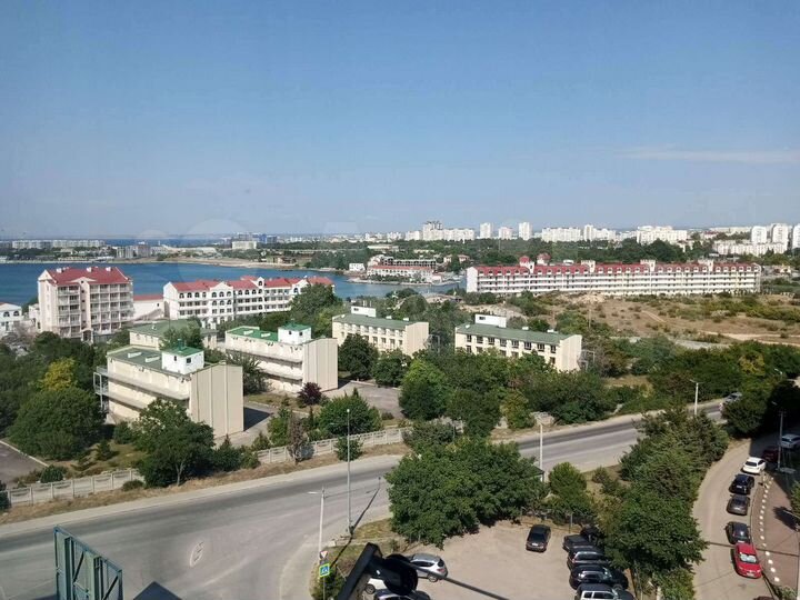 2-к. квартира, 65 м², 10/10 эт.