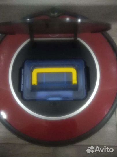 Робот пылесос