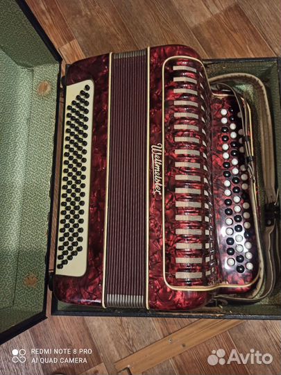 Баян weltmeister (трёхрядный)