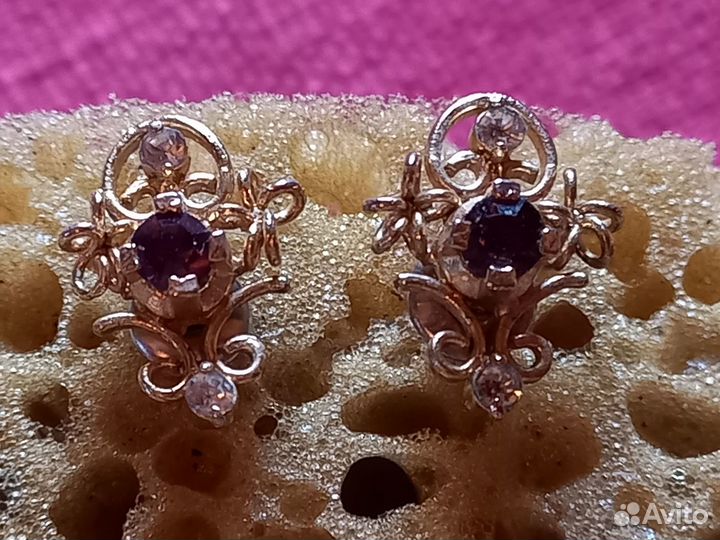 Красивая бижутерия серьги