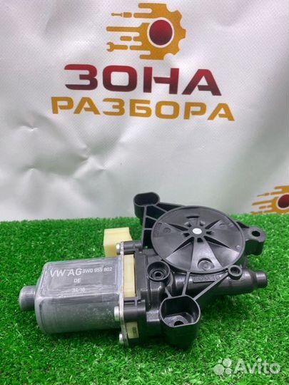 Мотор стеклоподъемника передний правый Audi A4 B9