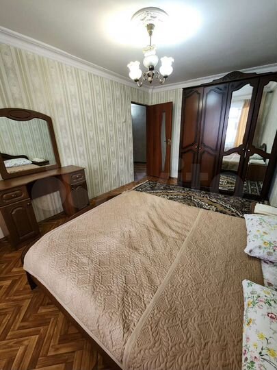 2-к. квартира, 57 м², 5/5 эт.