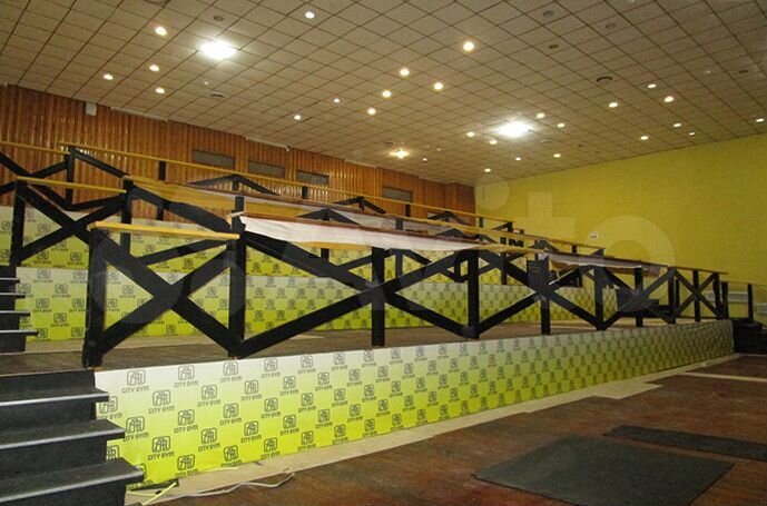 Помещение свободного назначения 1415 м2