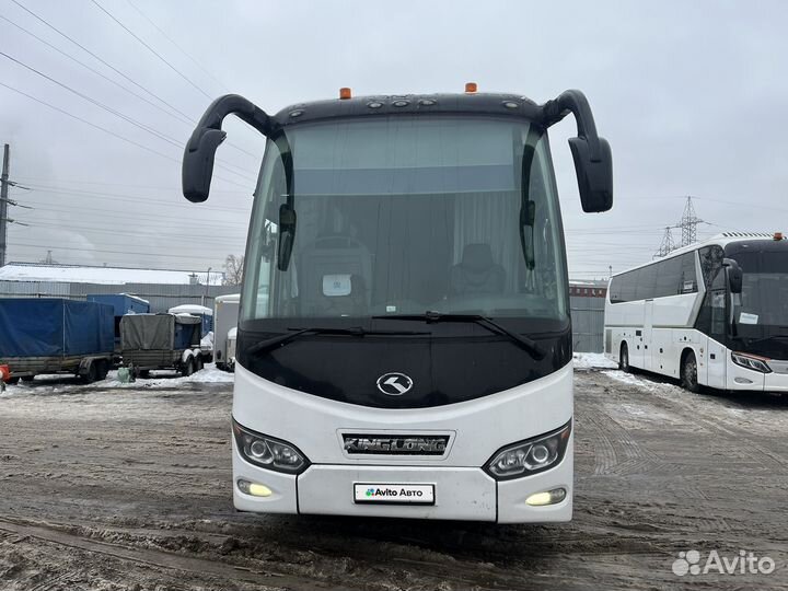 Туристический автобус King Long XMQ6127C, 2018