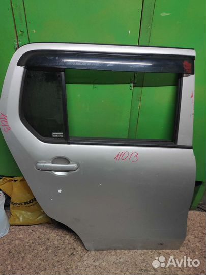 Дверь задняя правая