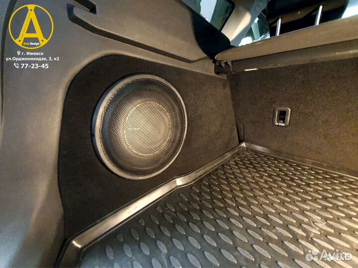 Сабвуфур стелс в автомобиль