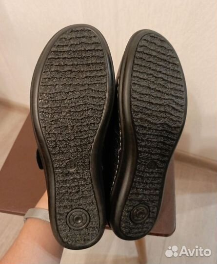 Туфли женские 39