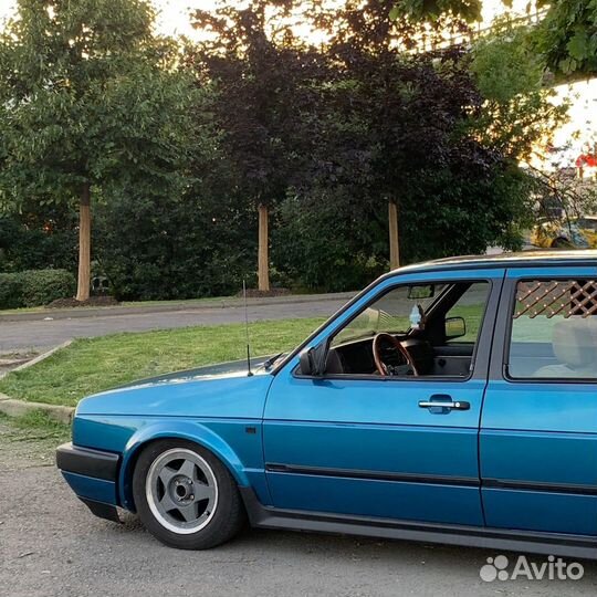 Накладки на пороги kamei Volkswagen Jetta 2