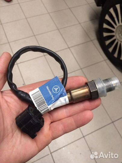 Кислородный датчик Mercedes Benz