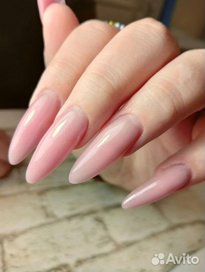 Выездной мастер маникюра и педикюра