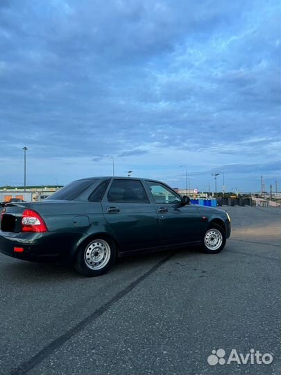 LADA Priora 1.6 МТ, 2010, 200 000 км