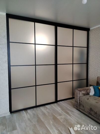 Раздвижная перегородка в спальню